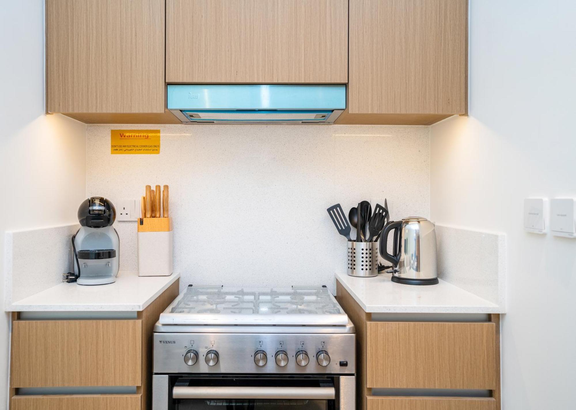 Homesgetaway- Lavish 2br In Creek Harbor With Access Dubai