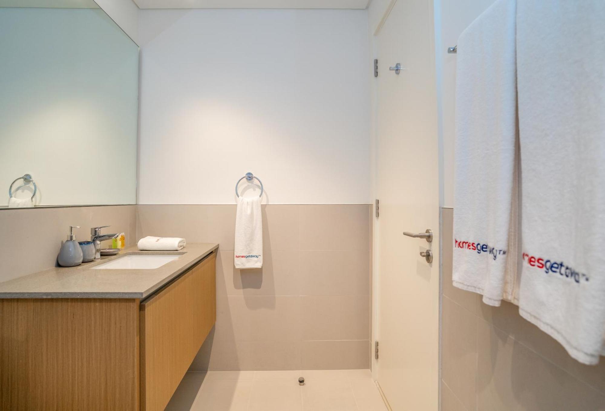 Apartment Homesgetaway- Lavish 2br In Creek Harbor With Access *