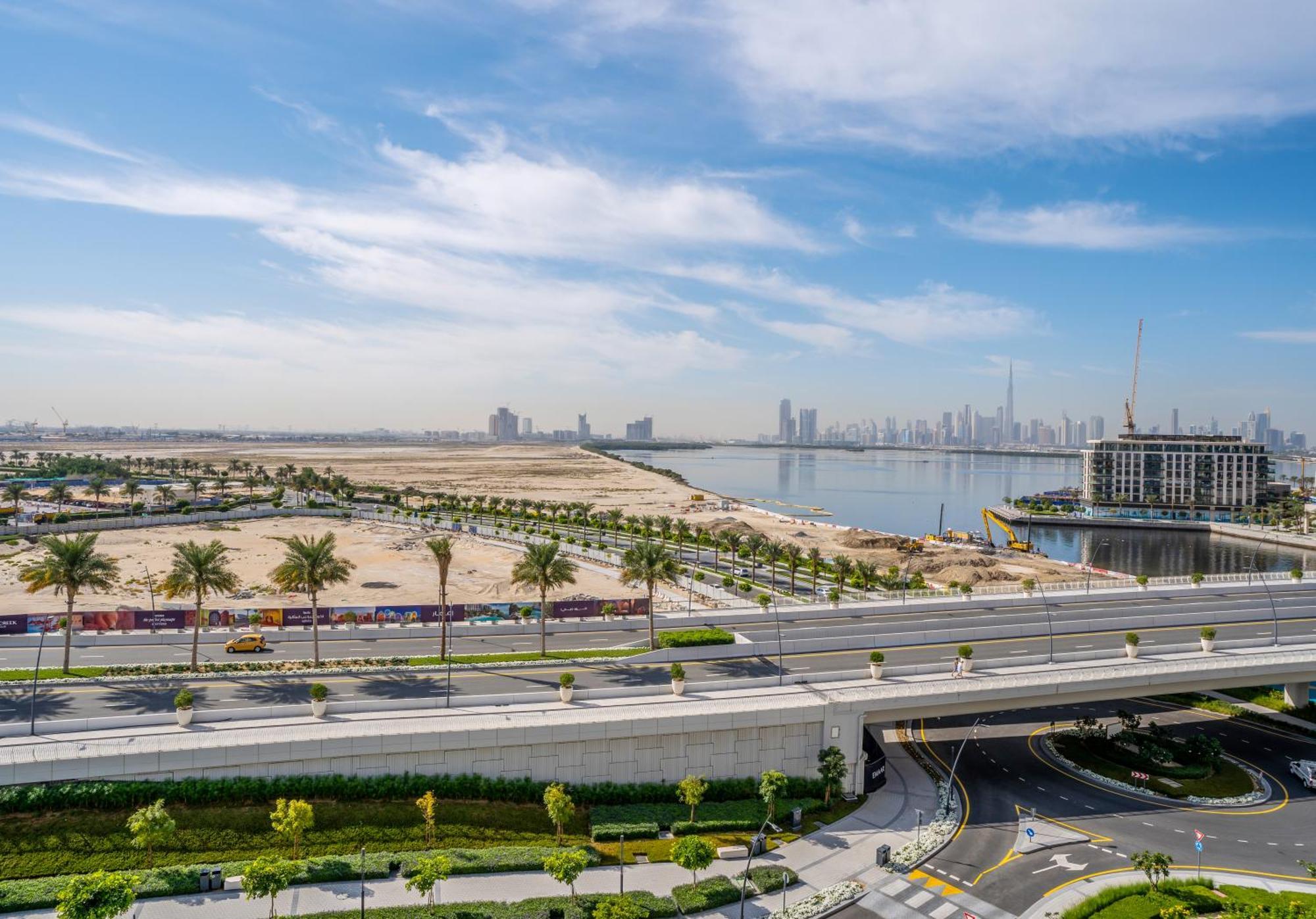 Homesgetaway- Lavish 2br In Creek Harbor With Access Apartment Dubai