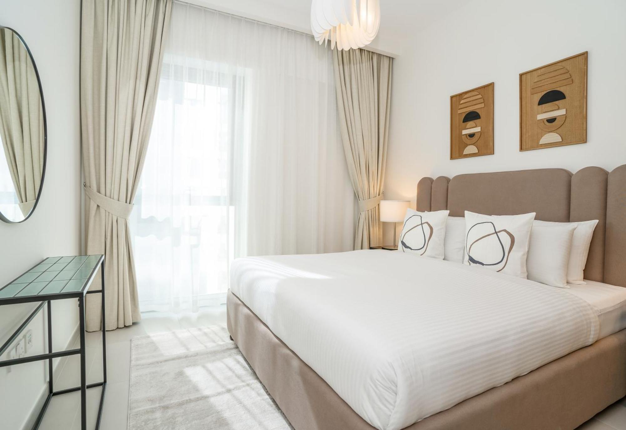 Homesgetaway- Lavish 2br In Creek Harbor With Access Dubai